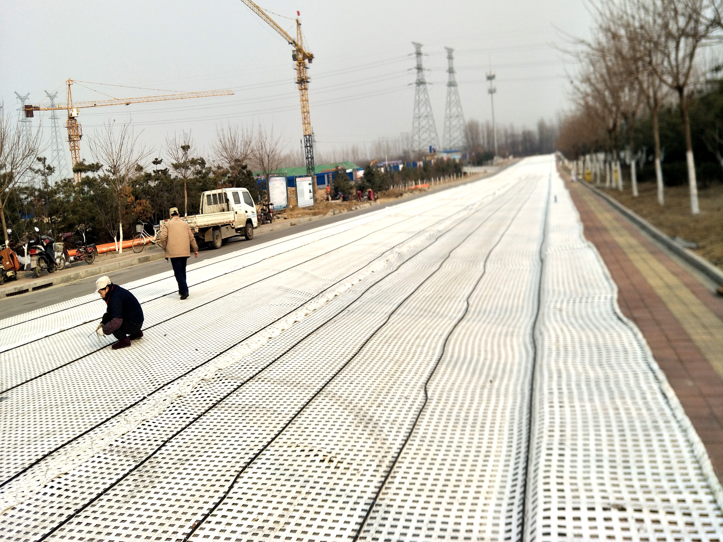 High-Strength Polyester Geogrid For
                    Mining